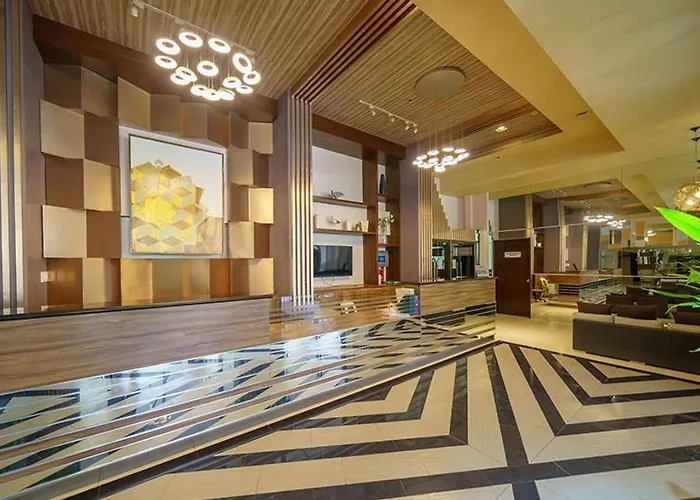 The Persimmon Tower 3 Aparthotel